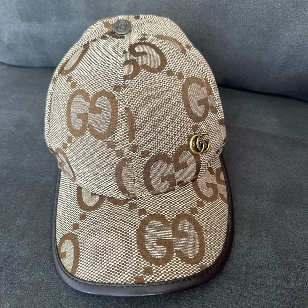 Gucci Beige GG Monogram Cap